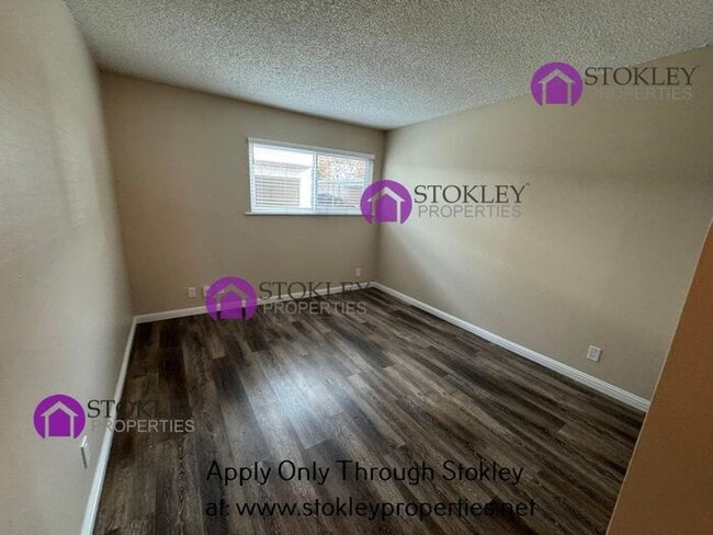 Building Photo - 1410 Kenwal Rd