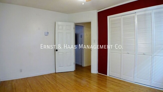 Building Photo - Prime Coastal Living: Spacious Condo with ...