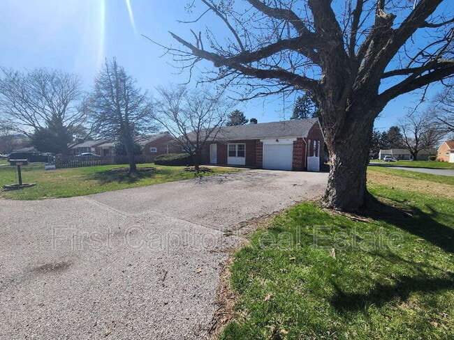 Building Photo - 700 S Harlan St