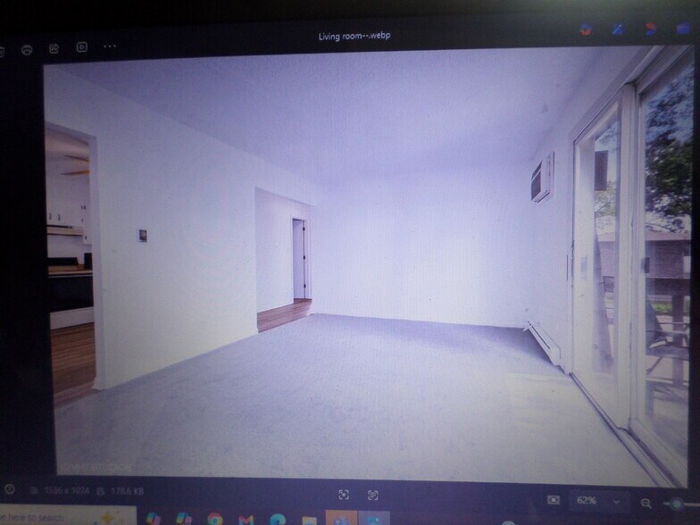 Building Photo - 222 Madison St