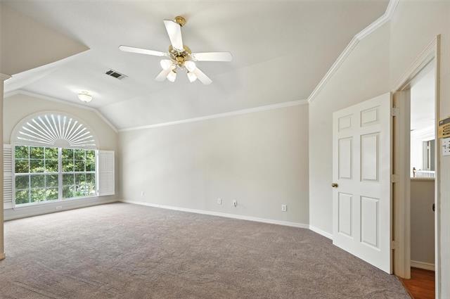 Building Photo - 953 Fountain Dr