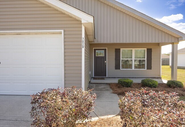 Building Photo - 7020 White Pine Ave