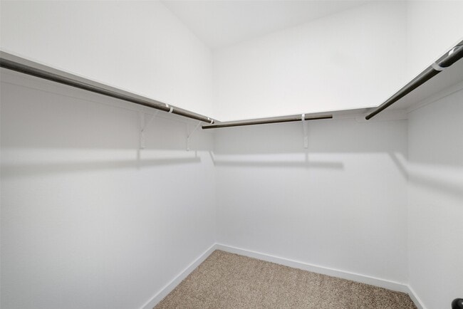 Building Photo - 9709 Grosbeak Ln