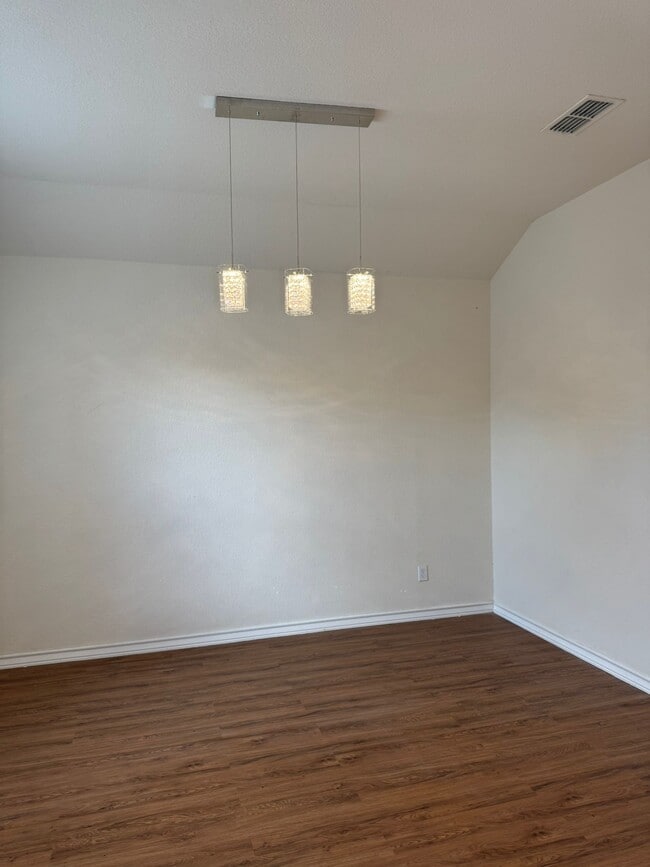 Building Photo - 3984 Ridge Trail