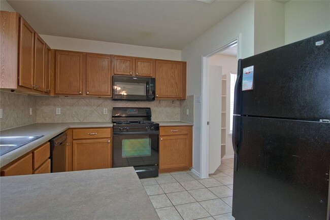 Building Photo - 115 Remington Dr