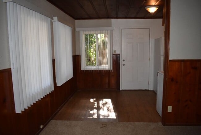 Building Photo - 5280 Capistrano Ave