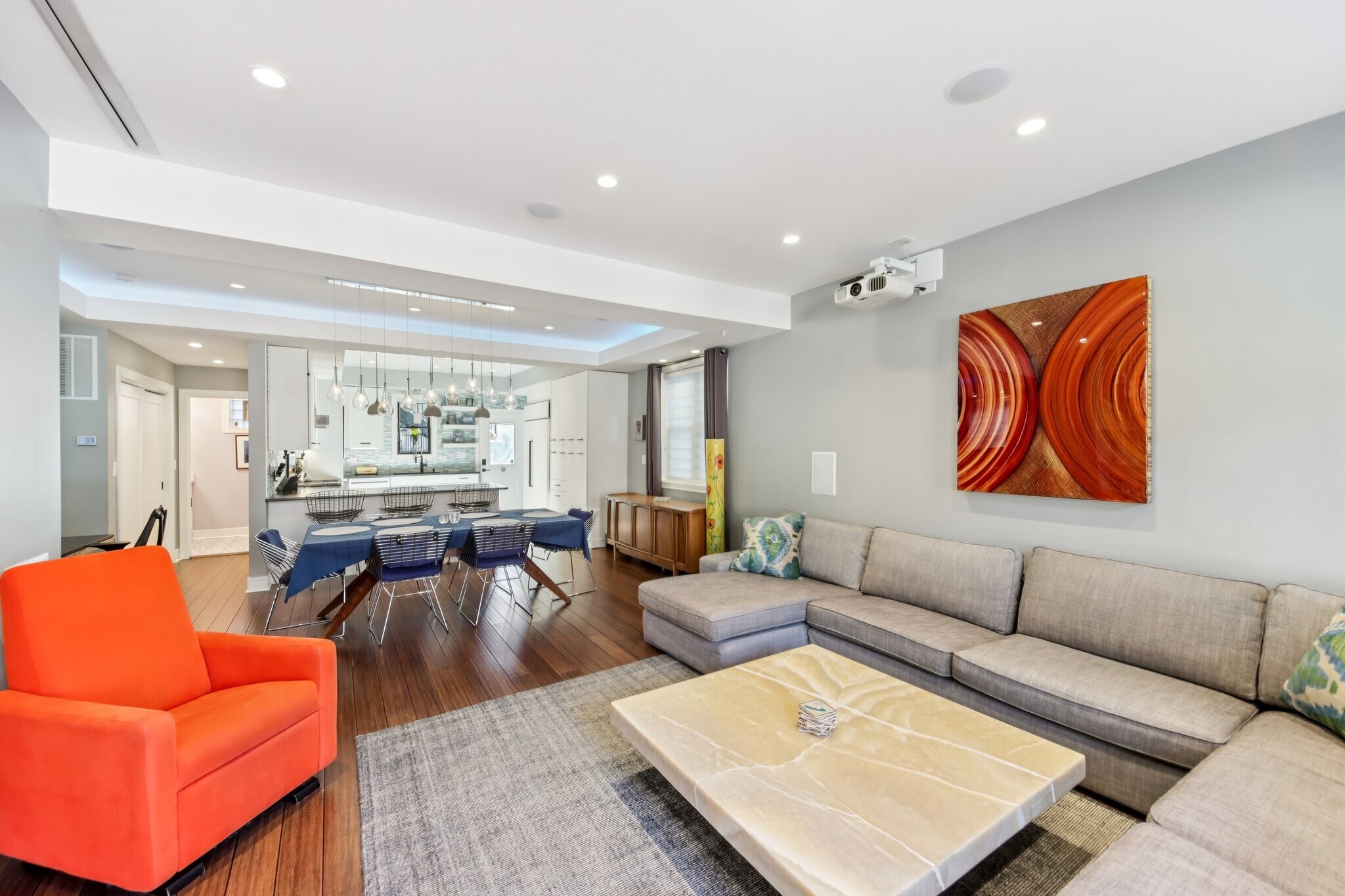 Building Photo - 1717 N Hudson Ave