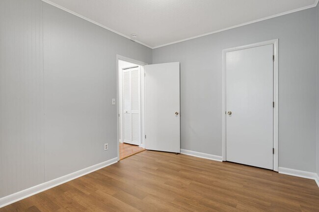 Building Photo - Modest East Asheville 3-Bedroom with Garage & Fenced-In Backyard