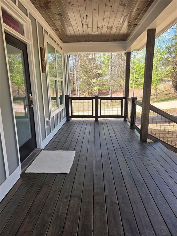 Building Photo - 43 Valley Trail SE