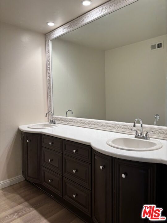 Building Photo - 1337 Avenida de Cortez