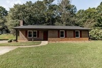 Building Photo - 147 VFW Dr