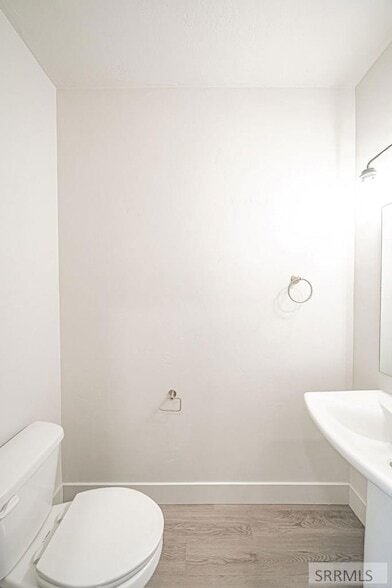 Building Photo - 651 S 2400 W