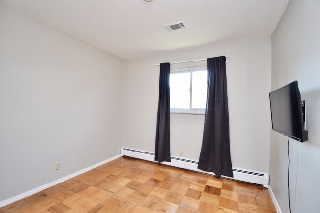 Building Photo - 12143 Audie Ct