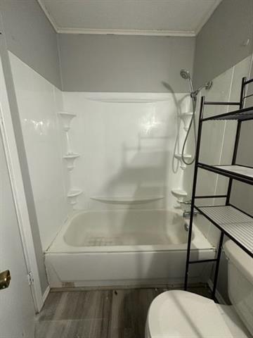 Building Photo - 2818 S 39th St