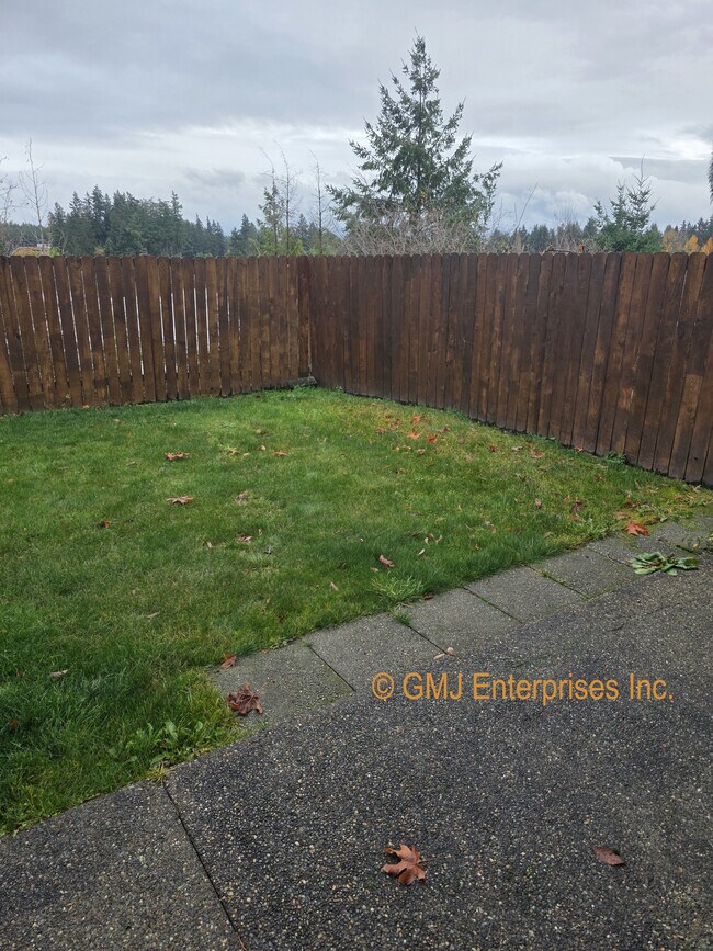 Building Photo - 9912 198th Ave Ct E