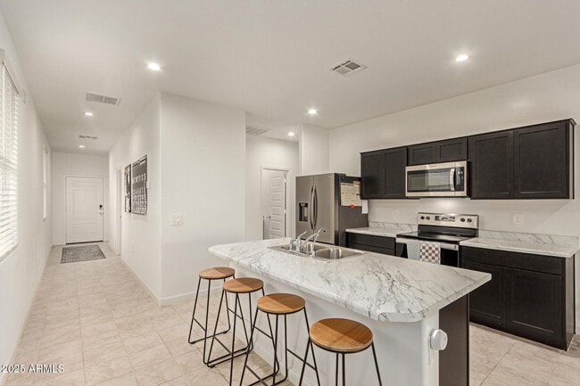 Building Photo - 3274 W Stradling Ave