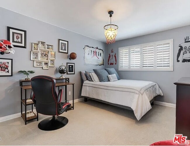 Building Photo - 17213 Palisades Cir