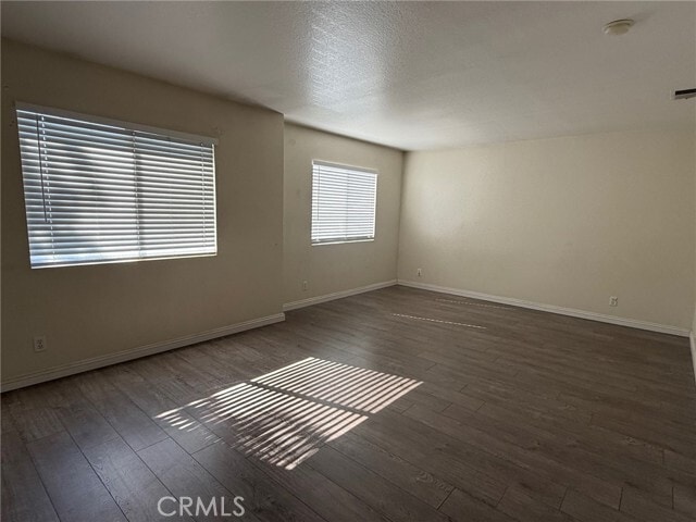 Building Photo - 1085 Camellia Ct