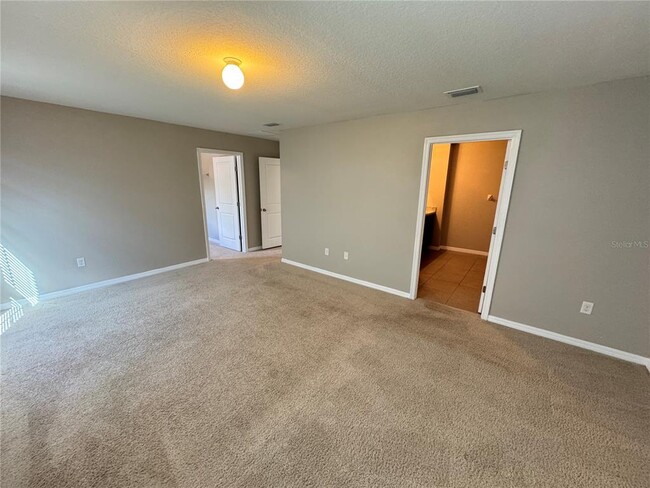 Building Photo - 1018 Ashentree Dr