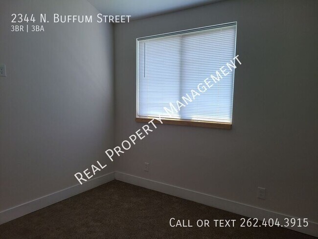 Building Photo - 2344 N Buffum St
