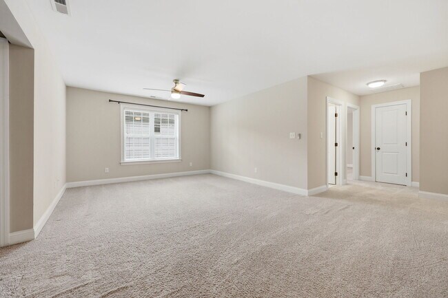 Building Photo - 265 Heather Brook Cir