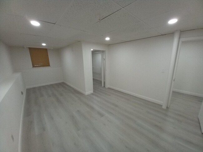 Building Photo - 51 Boardman Pl