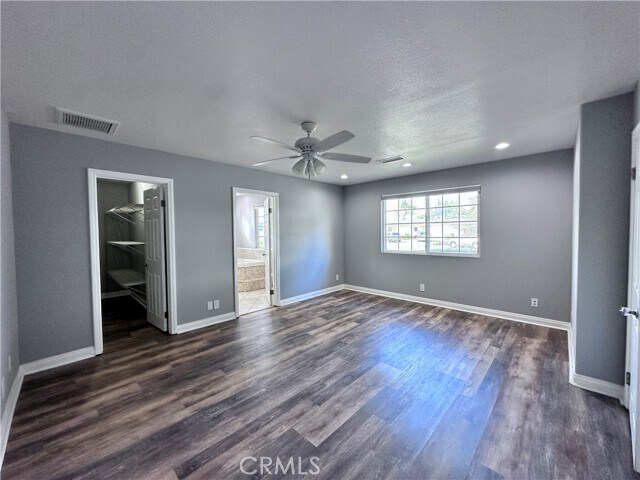 Building Photo - 8682 Camel Cir