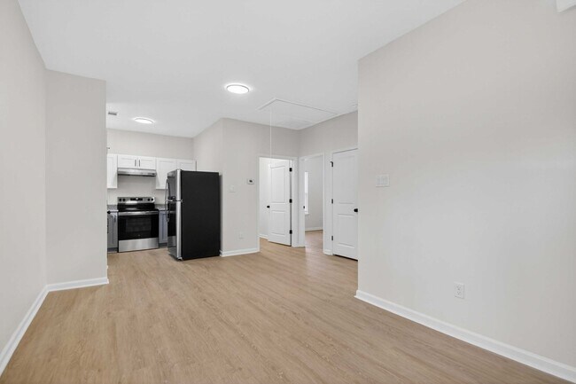 Building Photo - 2001-2003 Scotty Ct