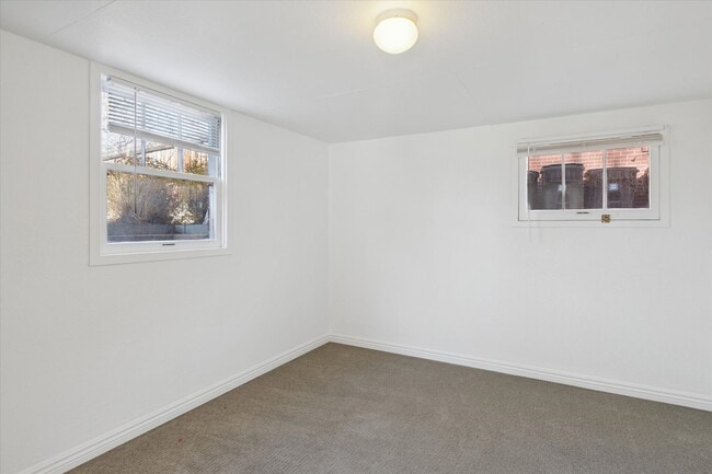 Building Photo - Price Drop!!!! Bright & Updated 2-Bed Boulder Duplex with Huge Private Yard!!