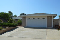 Building Photo - 3 BR, 2 BA, Two Car Garage Home For Rent