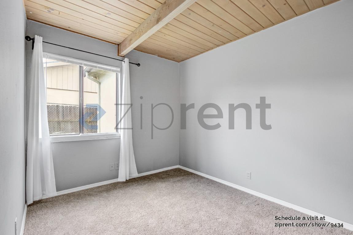 Building Photo - 160 Arcade Blvd