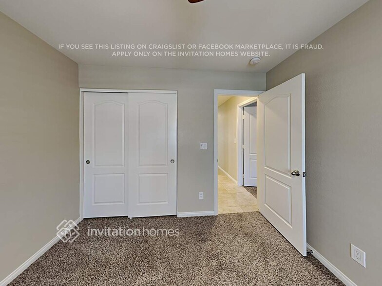 Building Photo - 1072 Sapphire Sky Ct