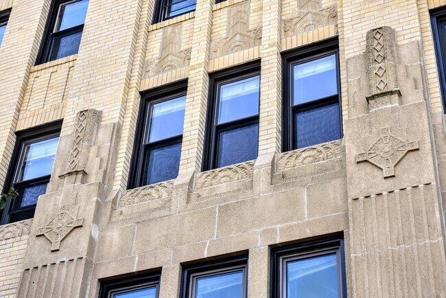 Building Photo - 1666 Commonwealth Ave