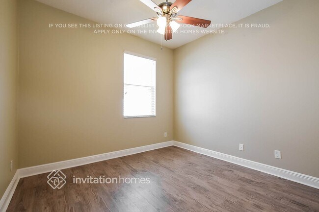 Building Photo - 1390 Stellar Dr