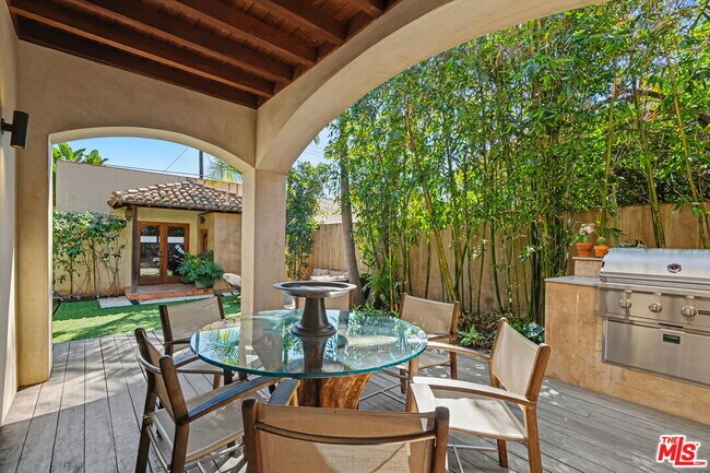 Building Photo - 420 Alta Ave