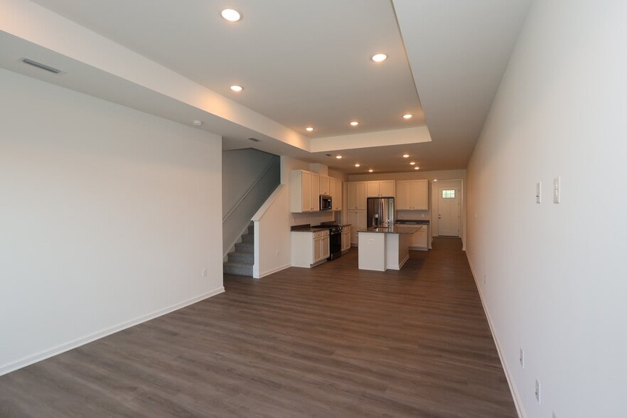 Building Photo - 20436 Spyglass Cir