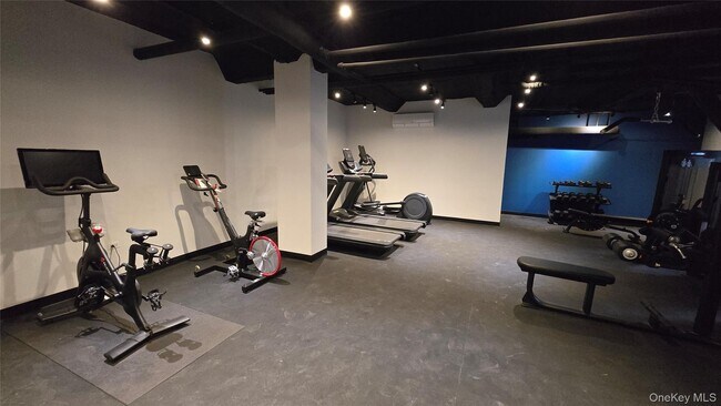 Building Photo - 148-09 Northern Blvd