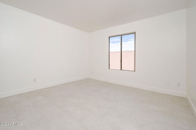 Building Photo - 26515 N 67th Dr