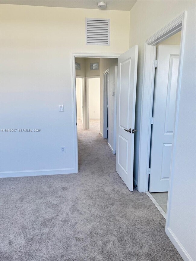 Building Photo - 17953 SW 359 Ter