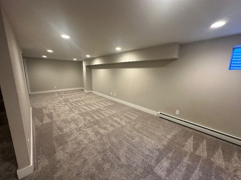 Building Photo - 1500 La Reatta Ct