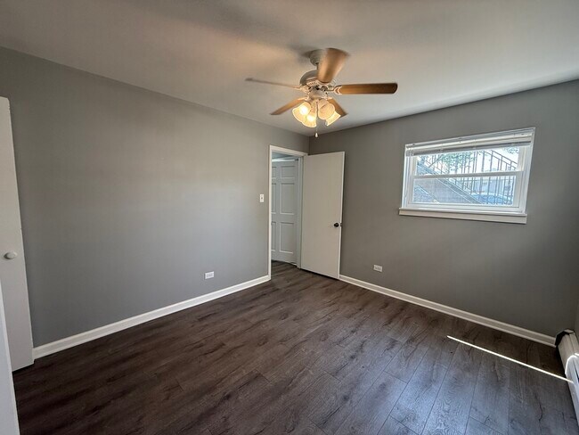 Building Photo - 1819 N 38th Ave