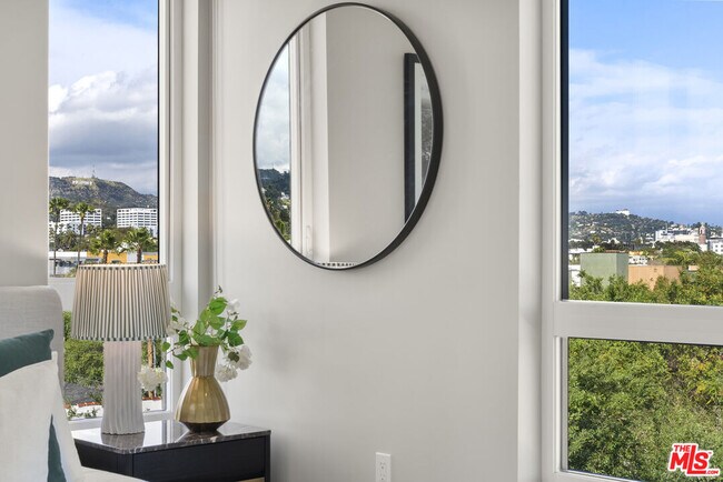 Building Photo - 7428 Santa Monica Blvd