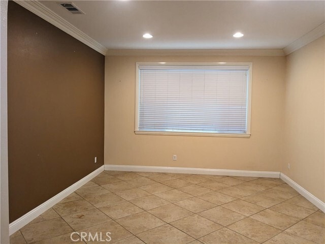 Building Photo - 36071 Horseshoe Ct