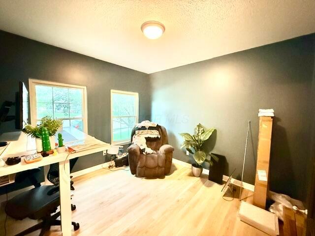 Building Photo - 9460 Santa Clara Cir
