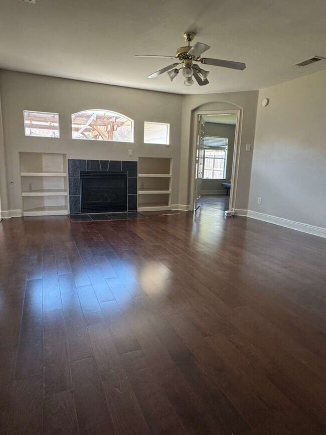 Building Photo - 18203 Winding Timbers Ln