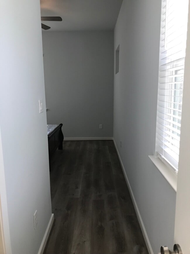 Building Photo - 3009 Callie St