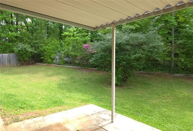 Building Photo - 2866 Manor Ct