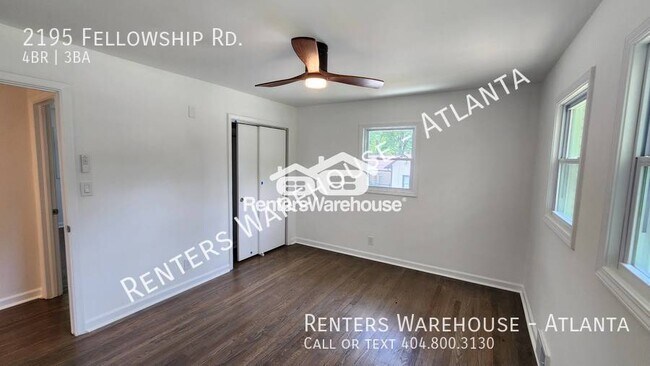 Building Photo - Experience the Perfect Blend of Comfort, S...