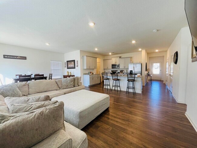 Building Photo - 35 Witherspoon Dr