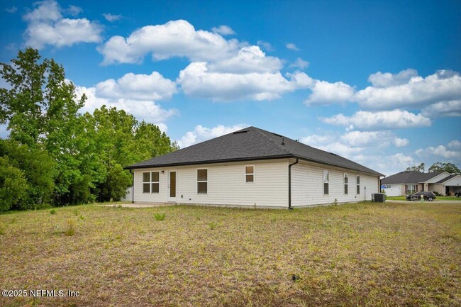 Building Photo - 7271 Gateway Ct